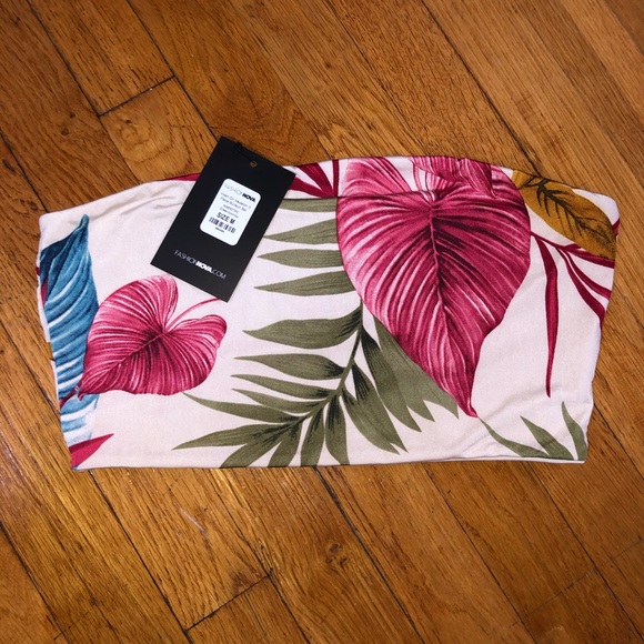 3-piece Fashion Nova swimsuit - Picture 3 of 7